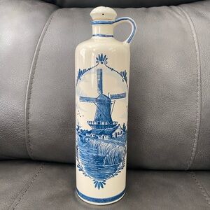 Vintage Delft Blue Ceramic Bottle Decanter Bols Royal Distilleries in Holland.